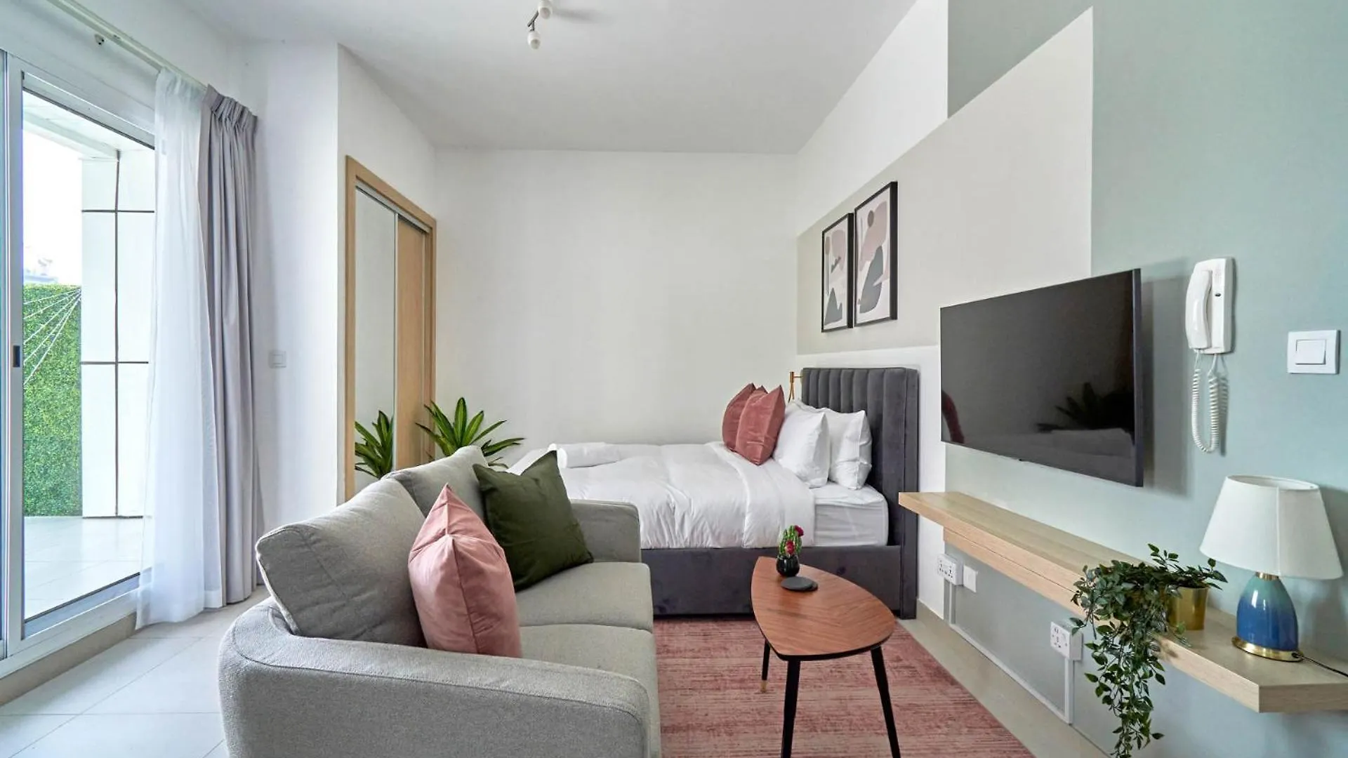 Apart Otel Stella Stays Lana Tower Dubai